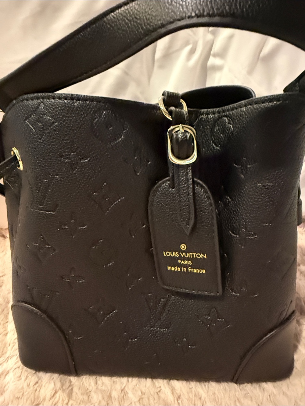 LV Black Embossed Leather Shoulder Bag with Gold Hardware. BMWOT NEVER USED - Picture 3 of 8